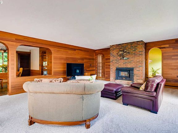 5th image of 5457 SE Byron Dr
