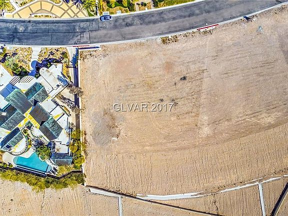 3rd image of 5139 Spanish Heights Dr