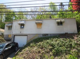 2010 7th Street Rd, New Kensington, PA 15068
