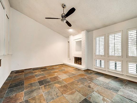 3rd image of 5603 Cambria Dr