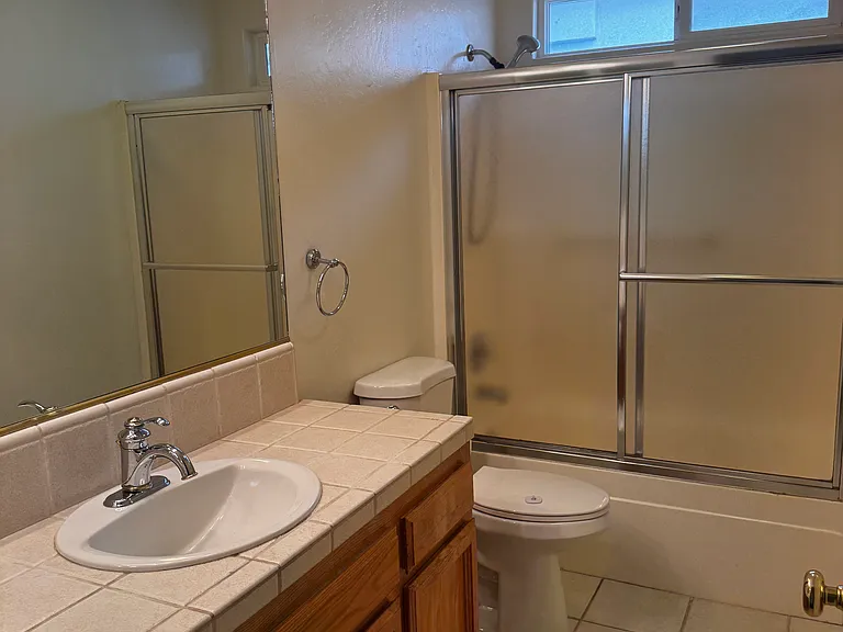 11009 New Forest Dr — Photo 6