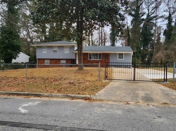 8325 San Jose Trl, Jonesboro, GA 30236