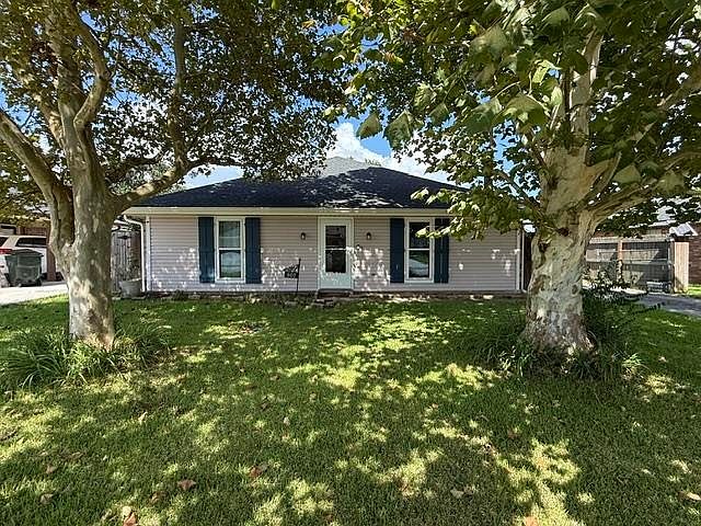 1st image of 307 Sugar Ridge Dr