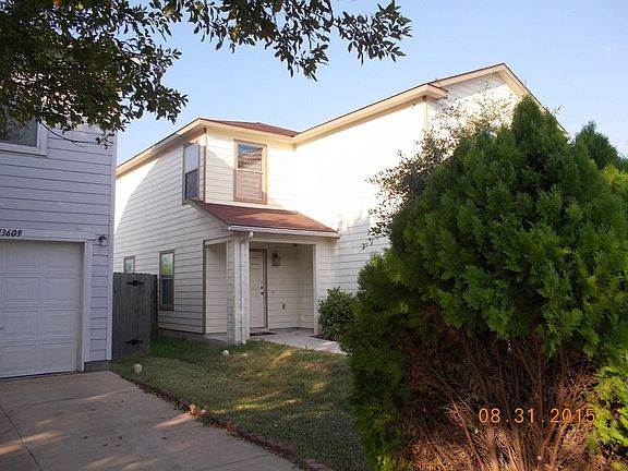 3rd image of 13605 Coomes Dr