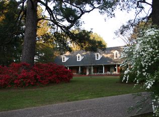 9728 Stonehedge Cir, Shreveport, LA 71106