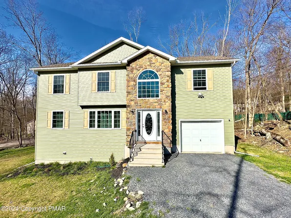 1532 Sugar Maple Ln, East Stroudsburg, PA 18302