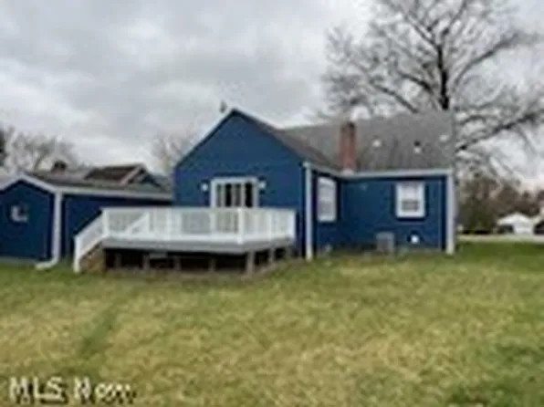 917 S Schenley Ave, Youngstown, OH 44509