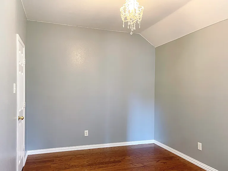 1510 Scottsman Dr — Photo 12