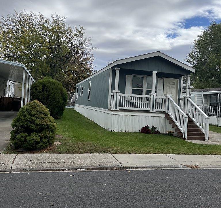 1st image of 268 N Winter St #106