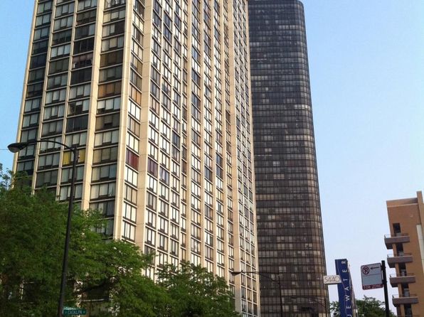 5445 N Sheridan Rd APT 2607