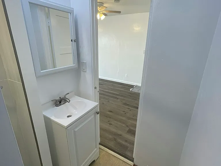 732 Ventura Pl #7 — Photo 18
