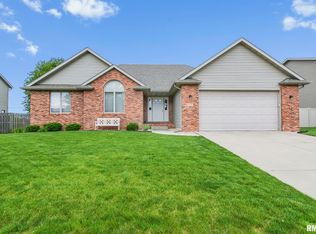 3621 Wexford Dr, Springfield, IL 62704