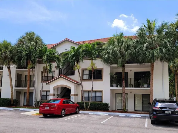 620 S Park Rd #35-2, Hollywood, FL 33021