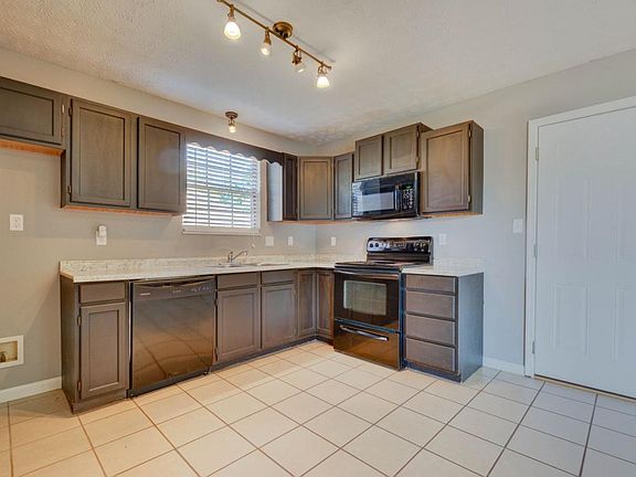 5th image of 4509 Hosea Ln