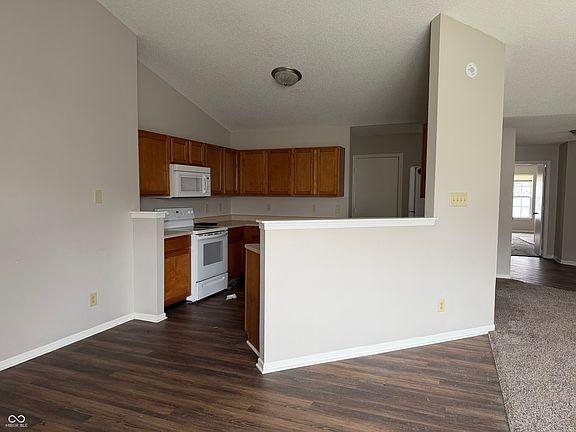 3rd image of 1715 Brassica Way