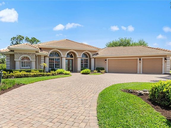 4th image of 20301 Leopard LN