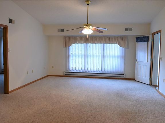 4th image of 5365 Mulberry Ln