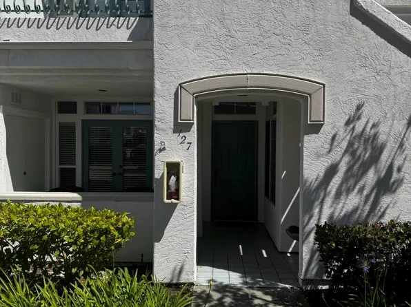 3355 Genoa Way Unit 127, Oceanside, CA 92056