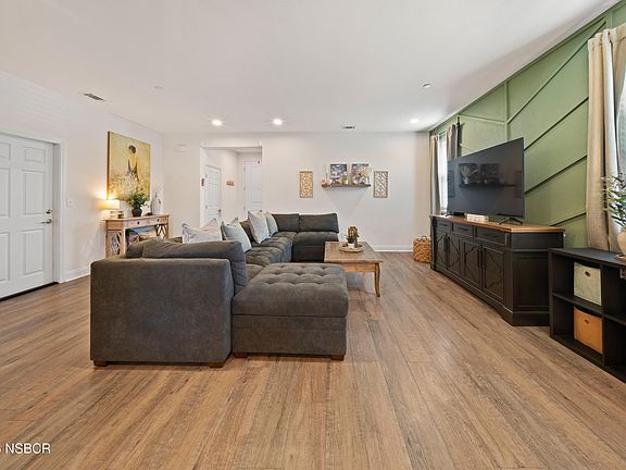 5th image of 4448 Lazo Dr