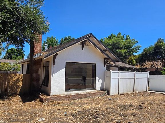 2nd image of 393 Beemer Ave