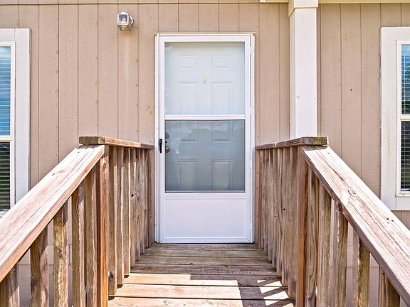 3rd image of 6483 County Road 129
