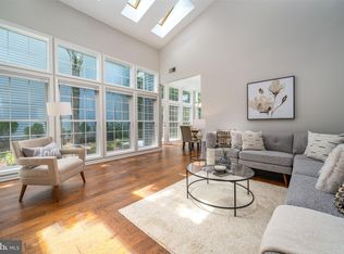 6 Cromwell Ct, Princeton, NJ 08540