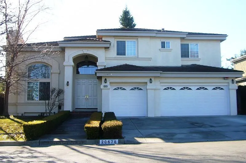 20678 Kirwin Ln photo 1