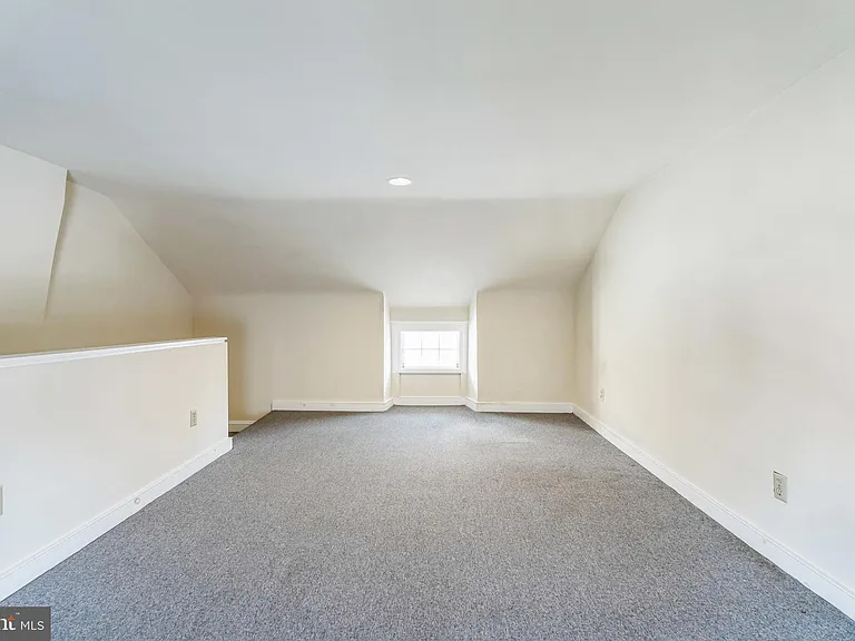 4543 Baker St — Photo 20