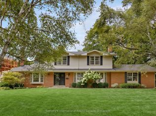 174 Claxton Dr, Oakville, ON L6J4N9