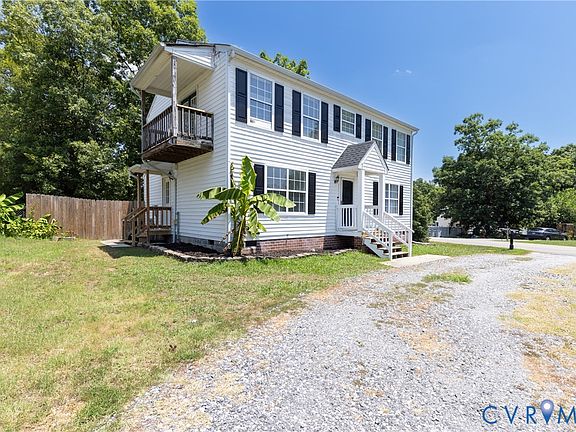 4th image of 14306 Bermuda Ave