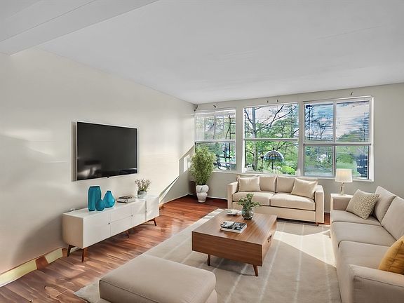 3rd image of 5 Longwood Dr #206