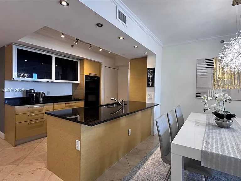 1830 S Ocean Dr #2204 — Photo 1