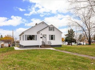 428 12th Ave, Two Harbors, MN 55616