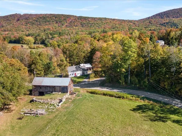 21 County Road, Pownal, VT 05261