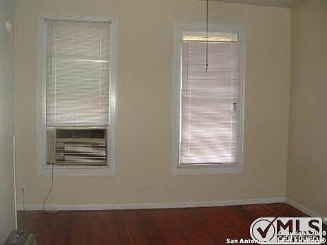 3rd image of 309 W Magnolia Ave APT 6