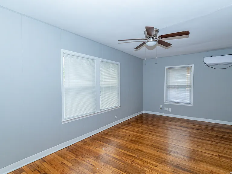 146 Vassar Ln #1 — Photo 8