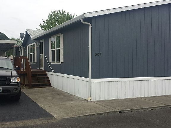 2nd image of 300 SW 7th Ave Unit 506