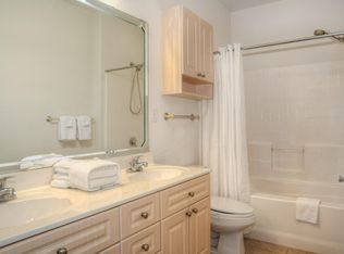 4820 Magnolia Lake Dr APT 302, Myrtle Beach, SC 29577
