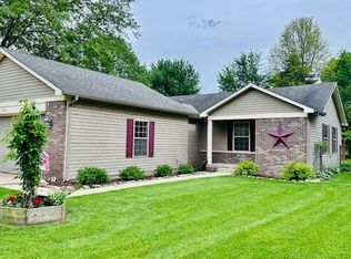 1481 W Morning Walk Dr, Greenfield, IN 46140