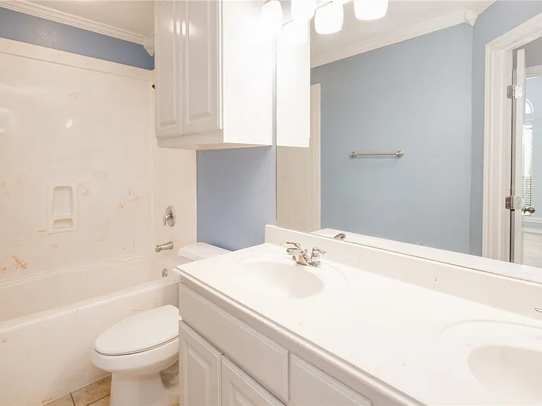 3715 Bridle Ct — Photo 16