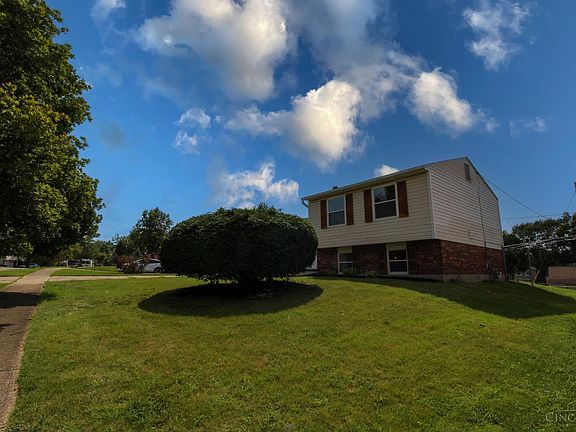 2nd image of 1394 Karahill Dr