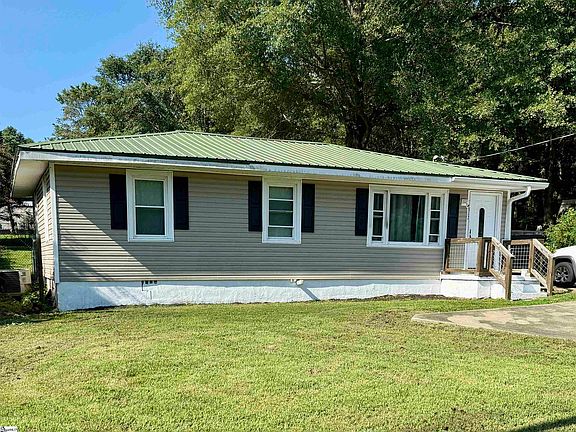 2nd image of 317 Ivydale Dr