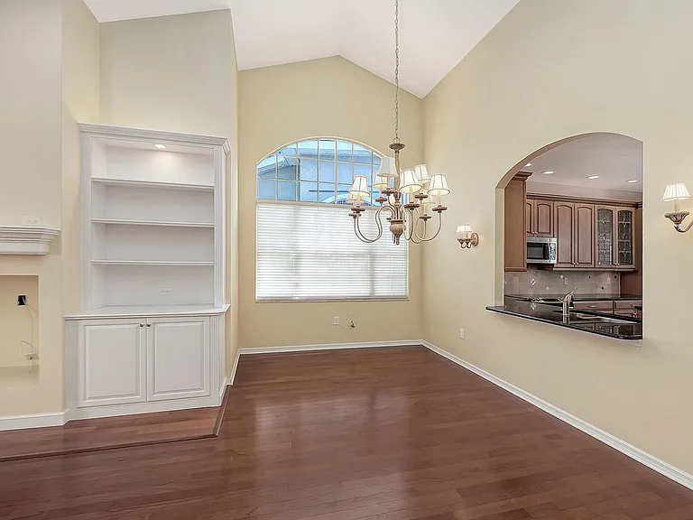 4072 Penshurst Park — Photo 15
