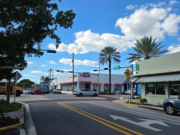 7440 Harding Ave APT 204