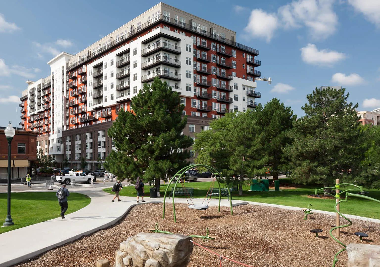 Radius Uptown — Photo 3