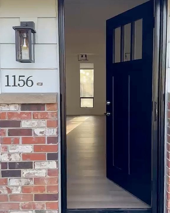 1st image of 1165 Camas Ave NE
