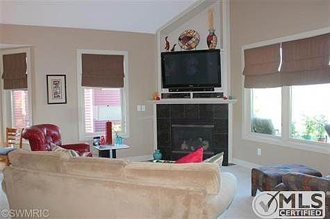 5th image of 14157 Georgian Bay Dr