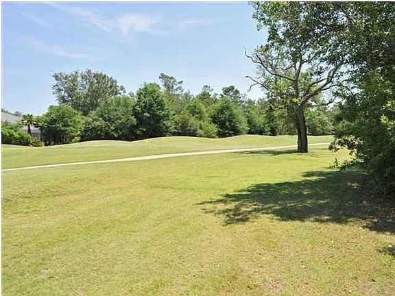 3rd image of 2726 Muirfield Dr