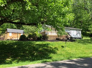 6904 Weaver Rd, Knoxville, TN 37931