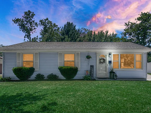 2919 Drexel Dr, Hobart, IN 46342